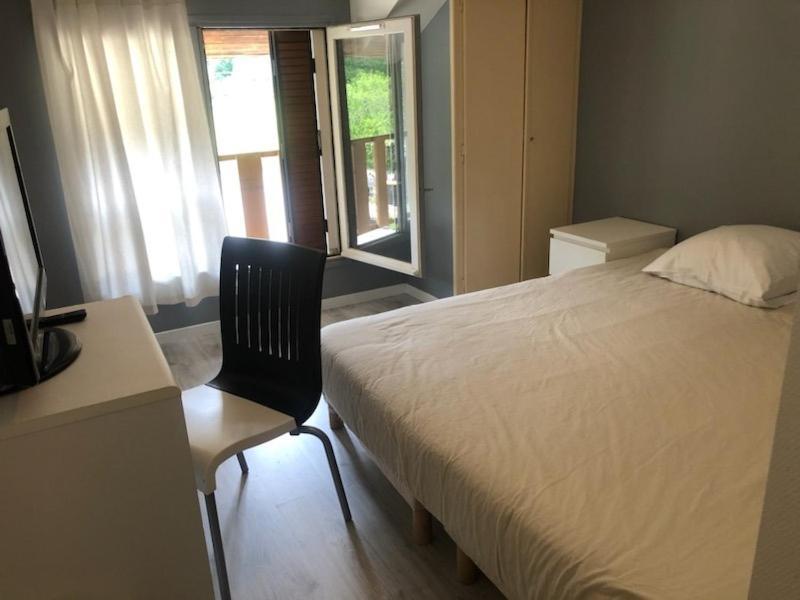 Hotel Bon Accueil Oyonnax Kültér fotó