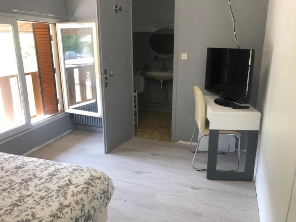Hotel Bon Accueil Oyonnax Kültér fotó