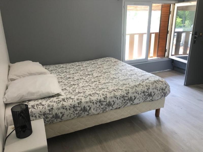 Hotel Bon Accueil Oyonnax Kültér fotó